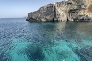 Comino: Private båtturer, svømmestopp og grotteturer