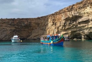 Comino: private charter to Crystal & Blue lagoon & Caves