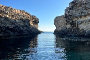 Comino: private charter to Crystal & Blue lagoon & Caves