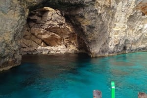 Comino: private charter to Crystal & Blue lagoon & Caves