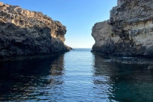 Comino: prywatny czarter do Kryształowej i Błękitnej Laguny oraz jaskiń