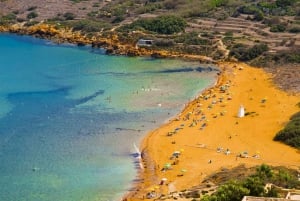 Grotte marine di Comino in motoscafo e biglietto per il bus Hop-On/Off Gozo
