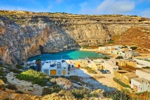 Grotte marine di Comino in motoscafo e biglietto per il bus Hop-On/Off Gozo