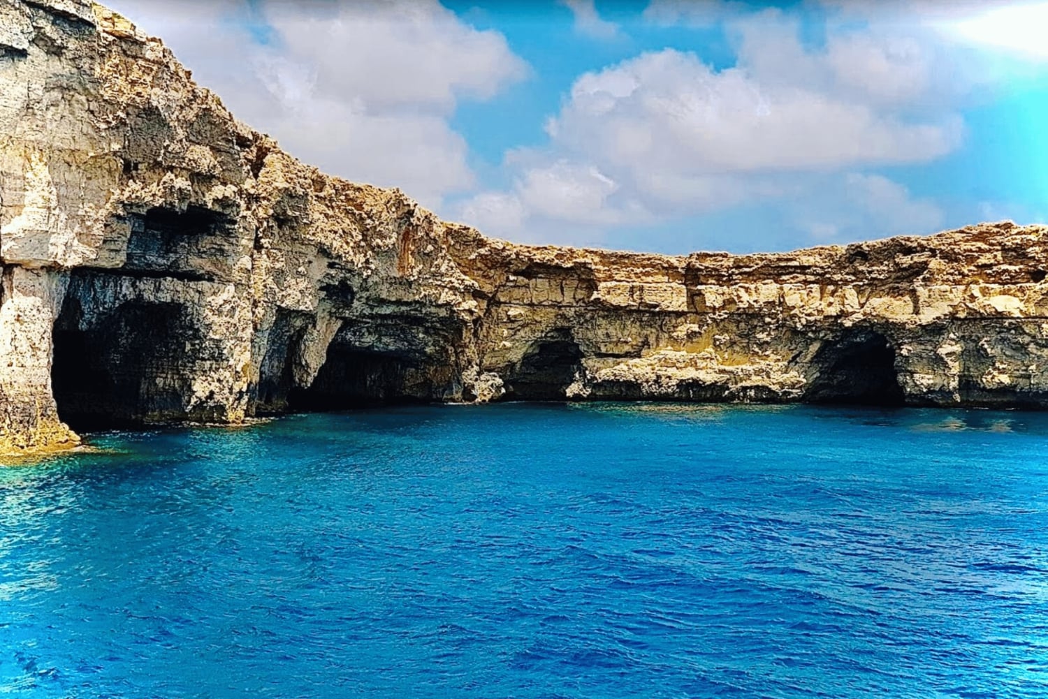 Daylong Delight - رحلات في مالطا، Daħlet Qorrot وComino