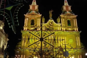 Malta: Kväll fylld av färgglada Festa-fyrverkerier