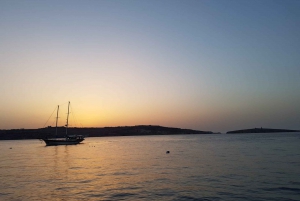 Malta: Blue Lagoon Sunset Evening Swim & Snorkel Boat Cruise