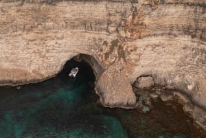 Blue Lagoon, Crystal Lagoon & Comino Caves Private Boat Tour