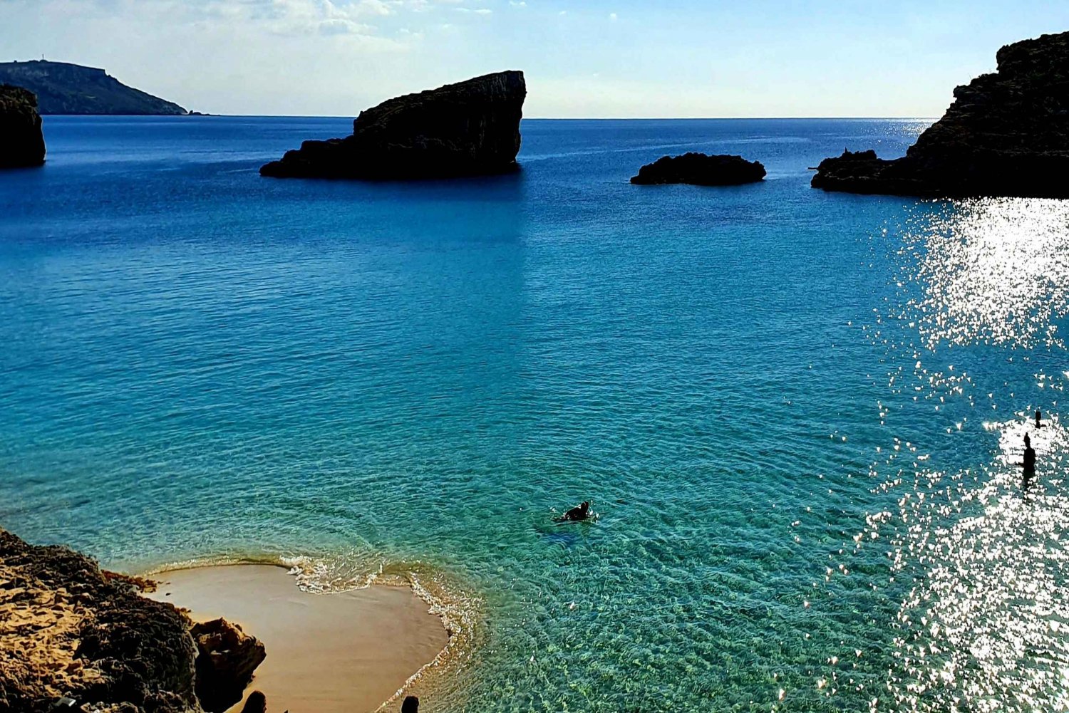 Charters privados exclusivos para a Lagoa Azul de Comino