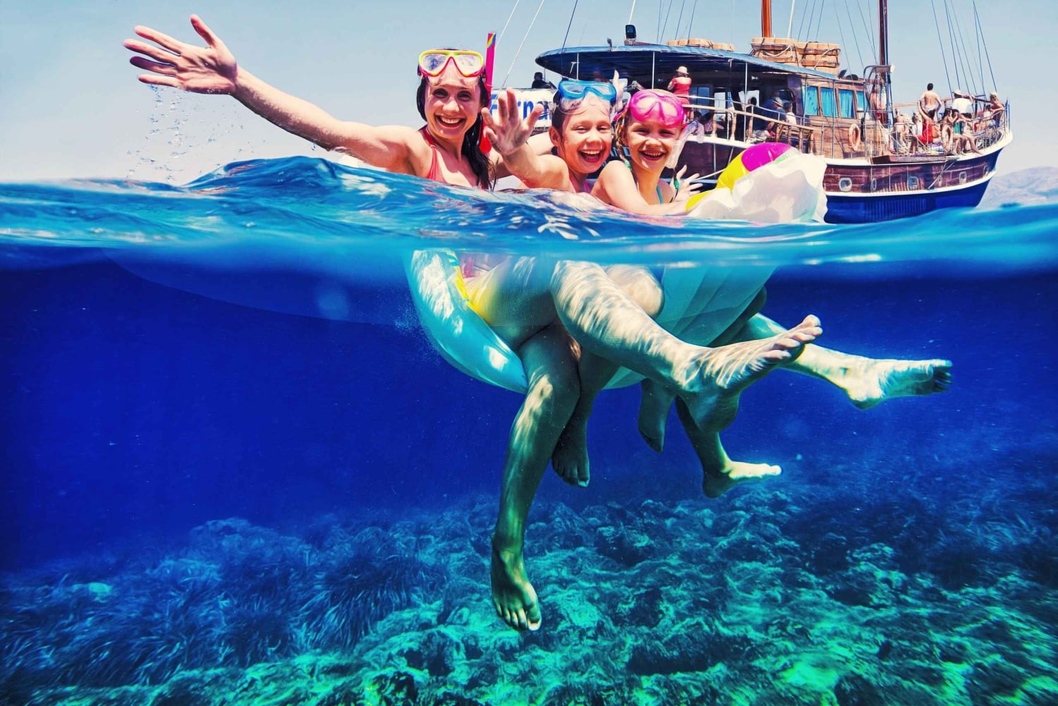 Круиз Fernandes в Голубой лагуну на Комино и Гозо (VTT)