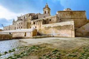 From Malta: Gozo 4x4 Buggy Tour with Lunch and Transfers