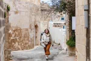 Depuis Malte : Gozo : visite d'une journée en jeep avec déjeuner et tour en bateau