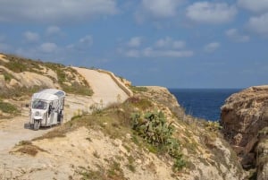 From Malta: Gozo Tuk-Tuk Tour with Comino Mini Cruise