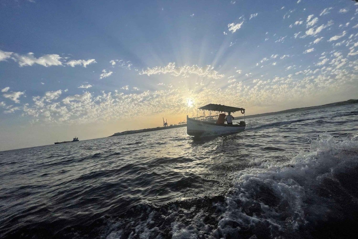 Marsaxlokkista: St Peter's Pool -venekierros