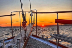 Dalla baia di Mellieha, Malta: crociera al tramonto alla Laguna Blu