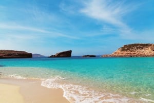 From Sliema: Comino Blue Lagoon Return Trip (CMO)