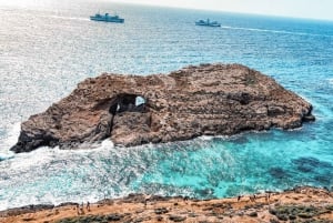 From Sliema: Comino & Blue Lagoon Trip - Including Boat Ride