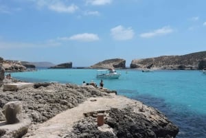 Vanuit Sliema: Dagtocht op Gozo, Comino en de Blue Lagoon