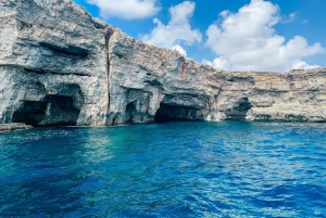 From Sliema: Gozo, Comino & The Blue Lagoon Boat & Bus Tour