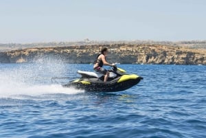 Desde San Julián Safari en moto acuática por el norte de Malta