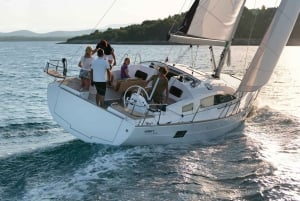 Au départ de La Valette : Croisière romantique au coucher du soleil sur un voilier