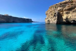 Heldags privat båtcharter i Malta & Comino