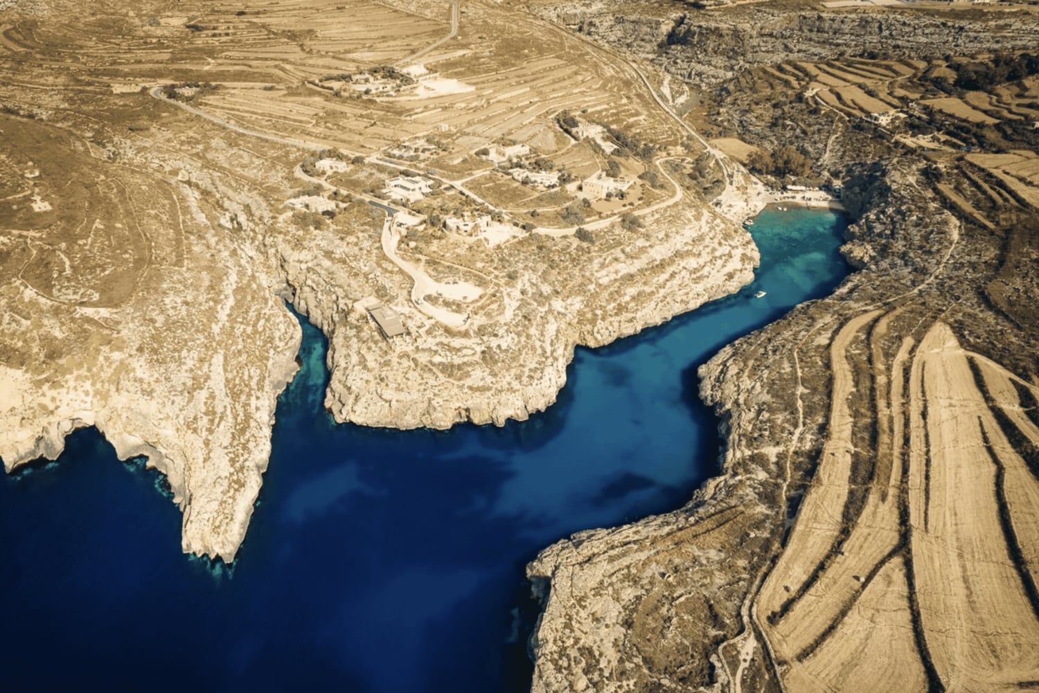 Gozo: Mġarr ix-Xini Beach with private boat