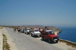 Passeios de Jipe e Quadriciclo em Gozo Pride