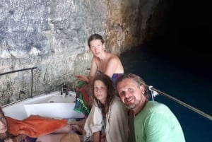 Malta: Private Sunset Boat Trip to Comino and Blue Lagoon