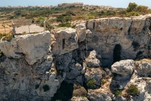 Gozo: Private Beaches and Hidden Gems Tour with Guide