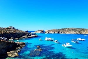 Gozo Unveiled: Guided Hiking in Comino Island