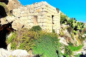 رحلة غوزو المكشوفة: جولة مشي بصحبة مرشد في غوزو - تسلق الصخور