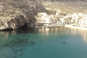 Gozo: Privat bådtur i Xlendi-bugten med huler og snorkling