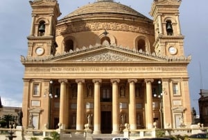 Guidad privat tur till höjdpunkterna på Malta eller Gozo med transfer