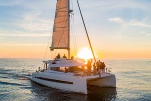 St. Paul's Bay: Half-Day Luxury Catamaran Tour with Drinks