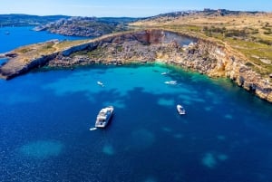 St. Paul's Bay: Half-Day Luxury Catamaran Tour with Drinks