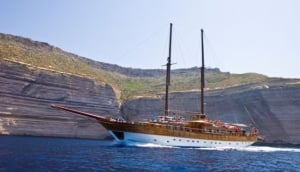 Hera Cruceros