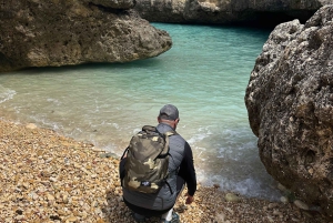 Gozon piilotetut polut: luonnonkaunis vaellus ja rannikkopiknik