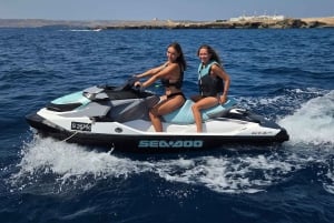 マルタ 30分ジェットスキーレンタル / レンタル - 免許不要