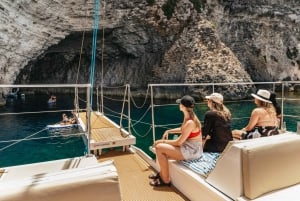 Malta: viagem à lagoa azul, praias e baías de catamarã