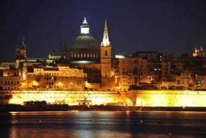 Ночной автобусный тур по Мальте с открытым верхом, включая 1-часовую остановку в Мдине