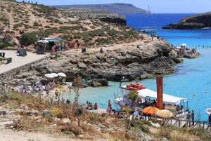 Malta: Dagstur til Comino, den blå lagune og grottene