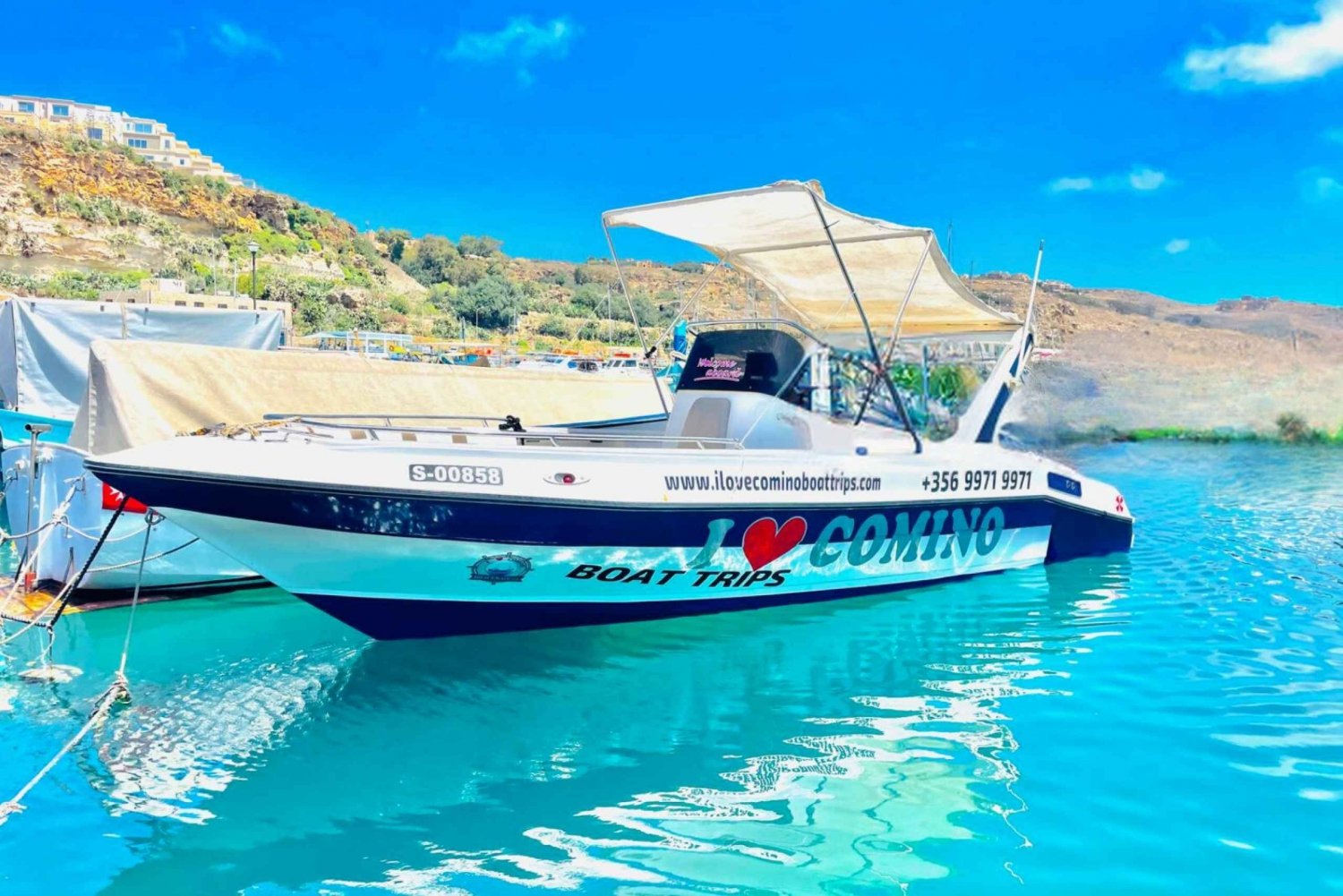 マルタ：コミノ島、クリスタル ラグーン、ゴゾ島プライベート ボート チャーター