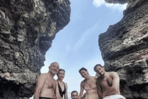 مالطا: قارب خاص بجزيرة كومينو