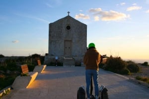 Malta: Dingli Cliffs & Buskett Gardens Segway Tour