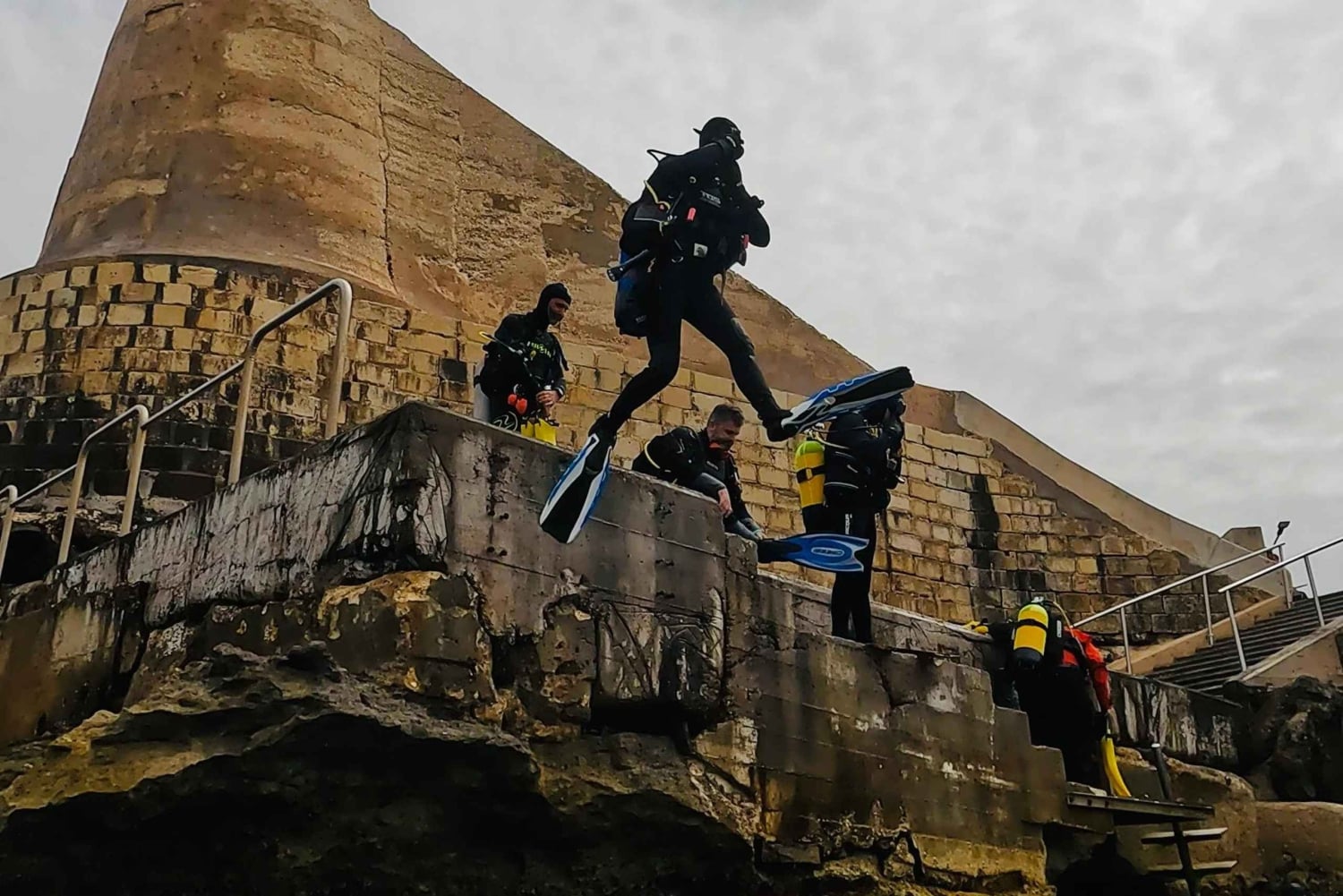 Malta: Oppdag dykking i krystallklart vann