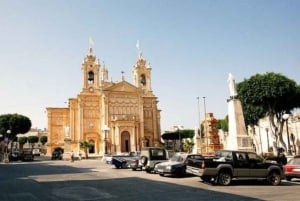 Malta: tour in buggy a Gozo con pranzo, crociera in barca e trasferimenti