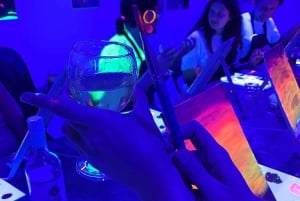 Malta: Glow-in-the-Dark Drink & Paint Experience