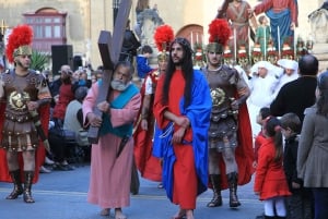Malte : Procession de l'après-midi du vendredi saint avec transport