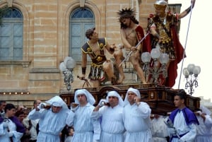 Malte : Procession de l'après-midi du vendredi saint avec transport
