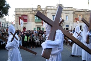Malte : Procession de l'après-midi du vendredi saint avec transport